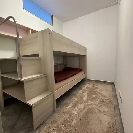Elmira Appartement *